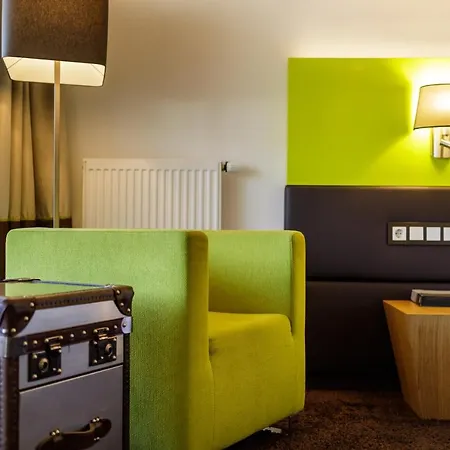 Lederer Boutique קפרון