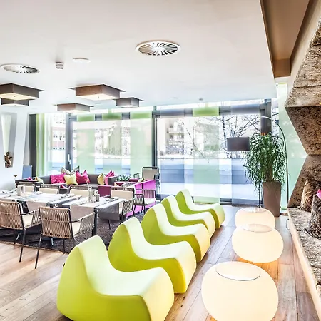 Lederer Boutique מלון