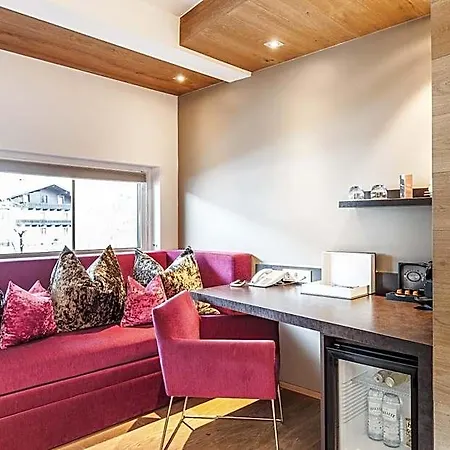Lederer Boutique 4*