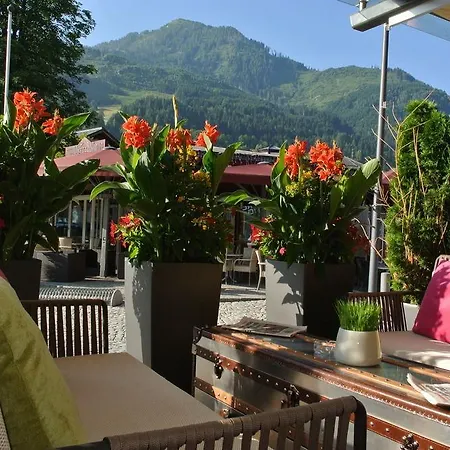 Lederer Boutique 4*