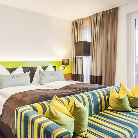 Lederer Boutique מלון 4*