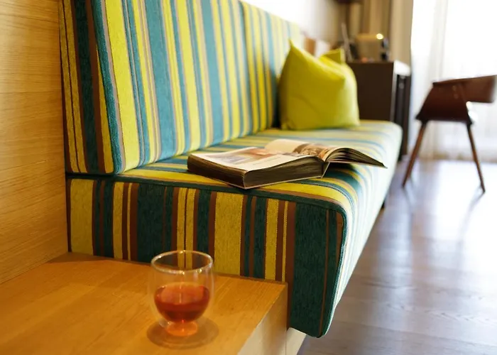 ليديرير بوتيك هوتل 4* كابرون