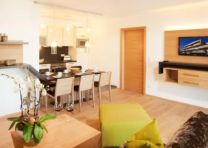 ليديرير بوتيك هوتل 4* كابرون