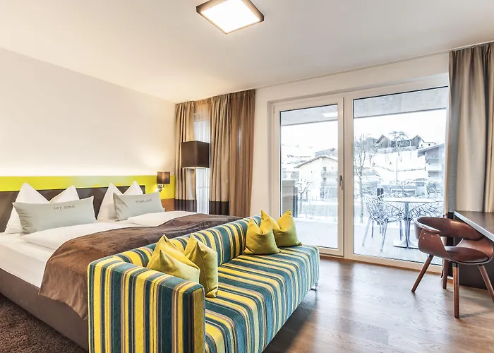 ليديرير بوتيك هوتل فندق 4*